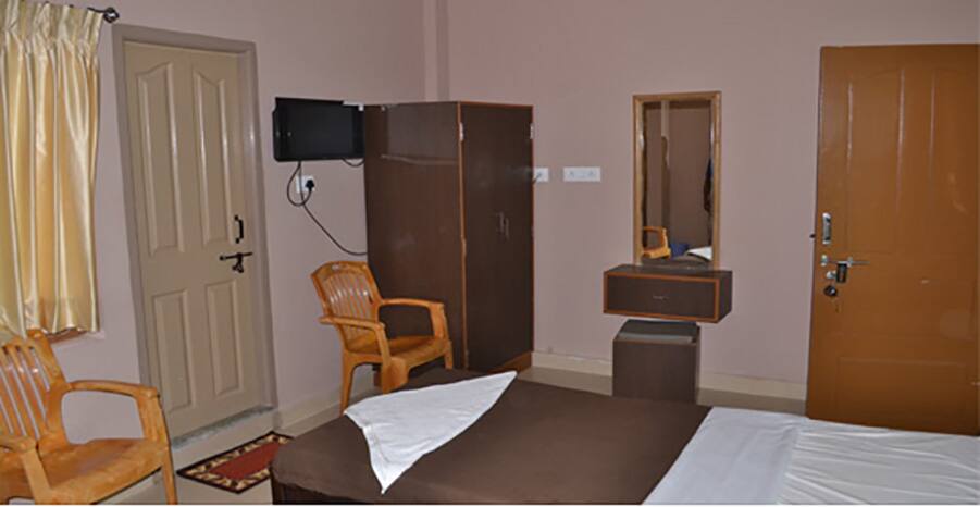 Kanyakumari Lodge, Sringeri 4